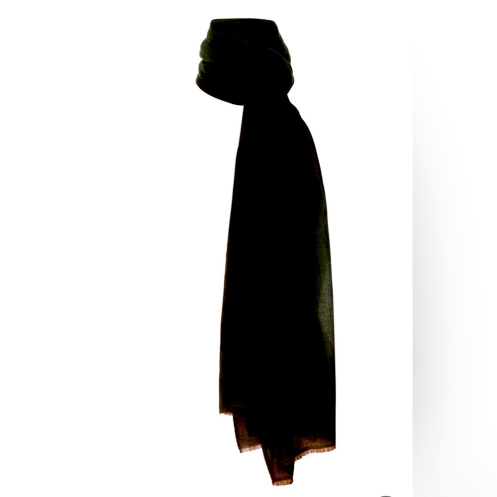 Hunter green tissue cashmere scarf.